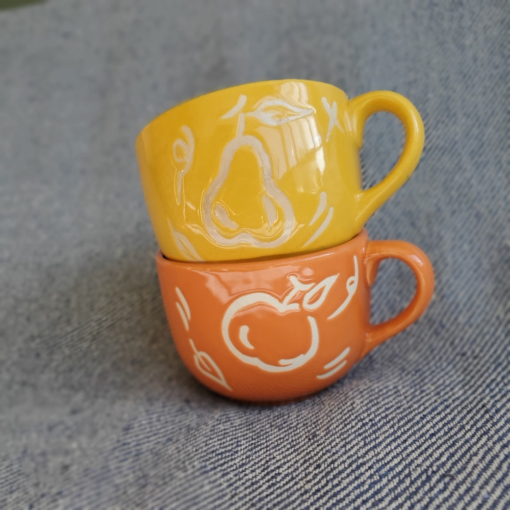 Meal Mugs:  Soup, KD, Take-Out, Delivery - Yellow + Orange - EUC - Set of 2